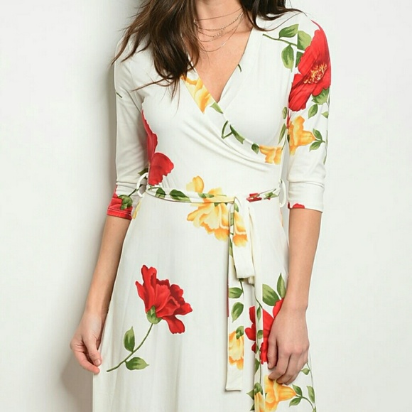 Faux Wrap Floral Print Belted Maxi Dress - Picture 2 of 4